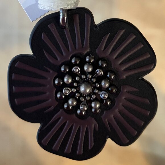 Coach Tea Rose Bag Charm & Key Holder - Picture 8 of 16